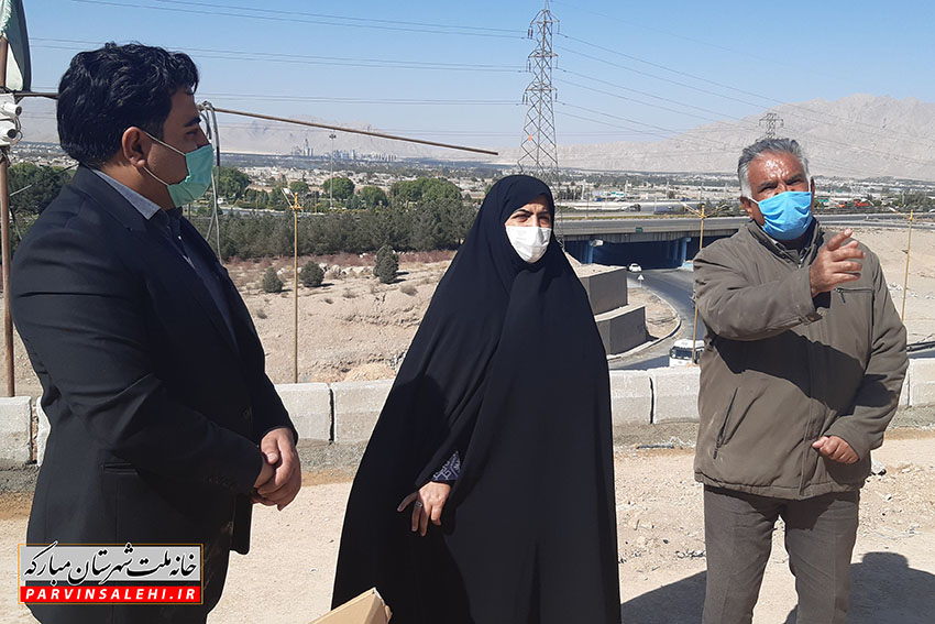 بازدید دکتر صالحی از روند ساخت هتل کوهستان شهر مبارکه