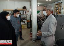 حضوردکتر صالحی در یکی ازچاپخانه های فعال شهرستان مبارکه