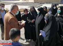 حضور نماینده مبارکه در بین اهالی محله سرارود