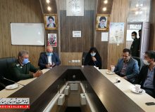 دکتر صالحی به همراه مسئولان شهرستان از فرمانده و کارکنان سپاه ناحیه مبارکه تقدیر کردند