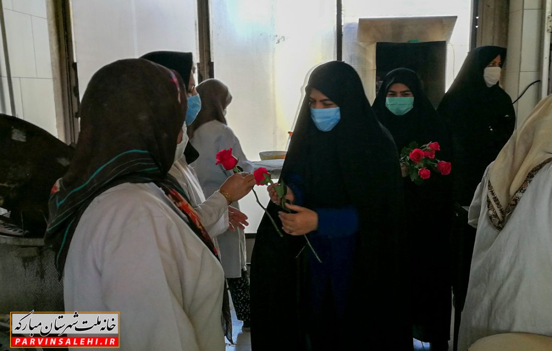 بازدید دکتر صالحی از یک واحد نانوایی زنان در مبارکه
