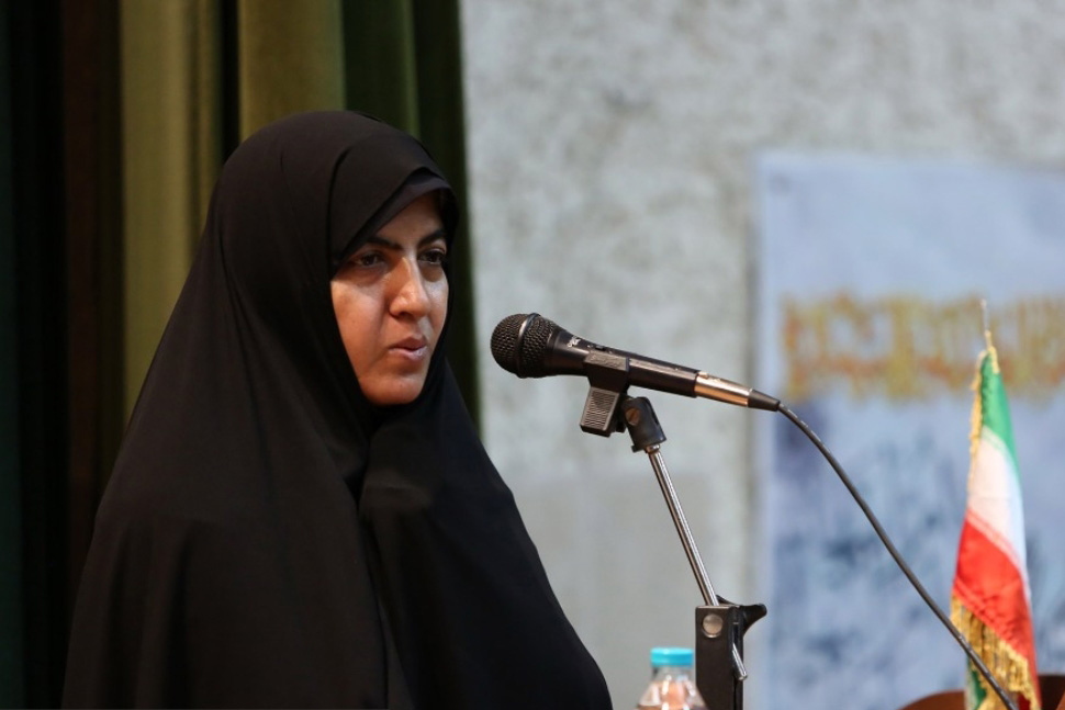بر عدم توقف و کاهش تولید و تعدیل نیرو تأکید و اعلام کرد در این جلسه قرار شد که فرایند انتقال مدیریت گام‌به‌گام انجام ‌‎شود