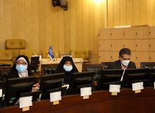 جلسه کمیسیون برای بررسی آخرین وضعیت تولید و واردات دارو و مواد اولیه آن در کشور برگزار شد؛ در حوزه دارو و تجهیزات پزشکی تمایلی برای شفافیت وجود ندارد