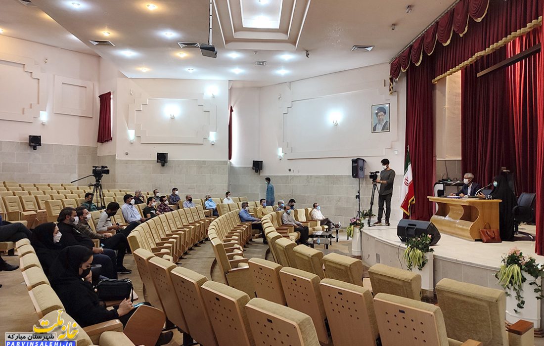 سه ساعت درد و دل اهالی فرهنگ و هنر شهرستان با نماینده مبارکه