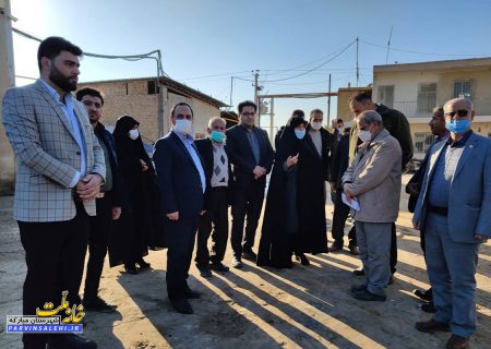 بازدید میدانی نماینده مبارکه به همراه مسئولان از روستای اراضی