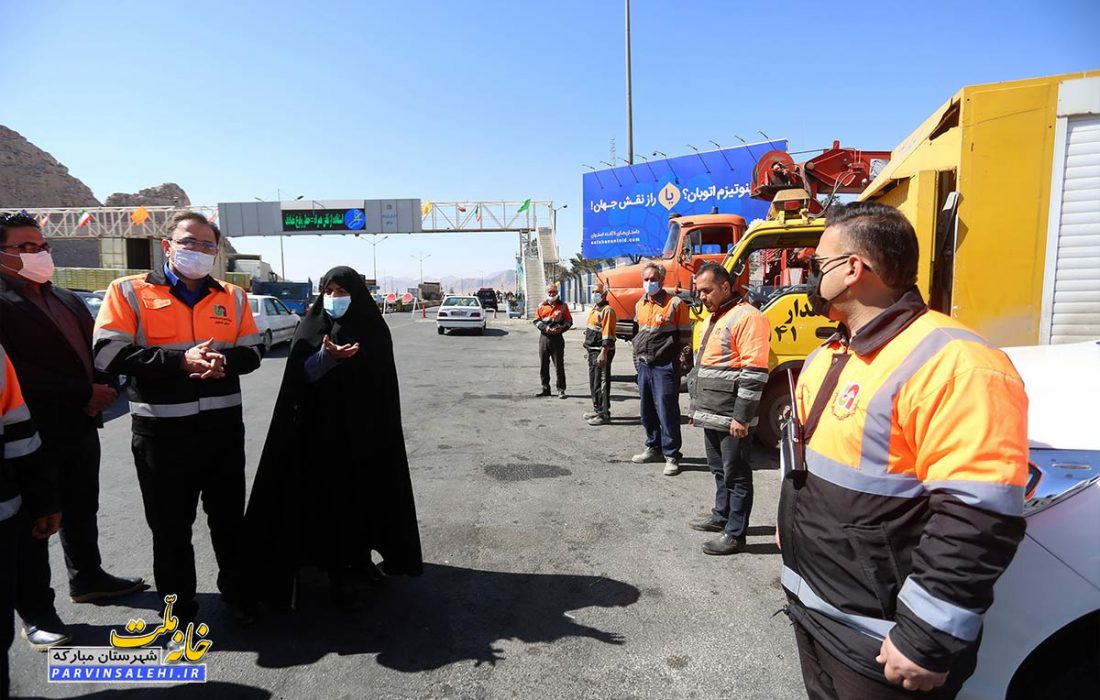 حضور نماینده مبارکه در بین اکیپ راهداری مستقر در پلیس راه