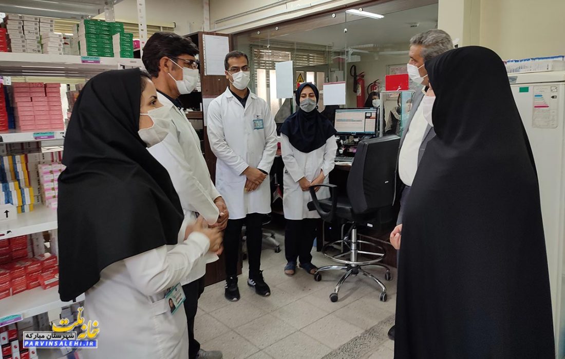 بازدید سرزده نماینده مبارکه از درمانگاه تأمین اجتماعی