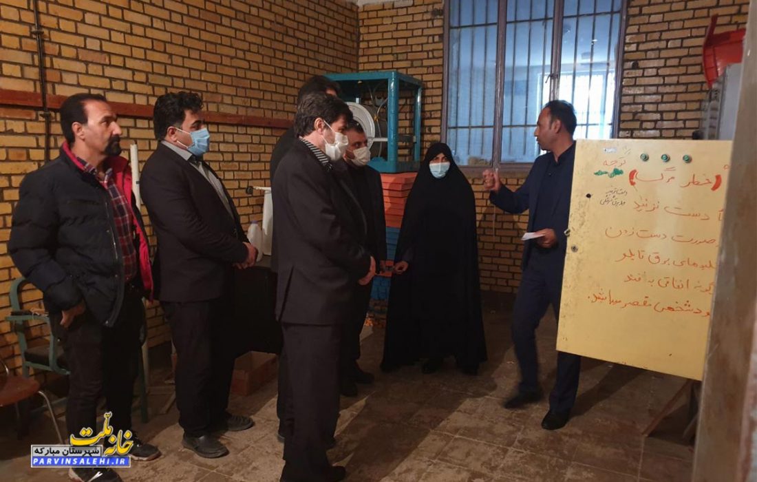 با پیگیری نماینده مبارکه اصلاح و تعویض کامل سیستم برق و روشنایی ورزشگاه ۲۲ بهمن انجام شد
